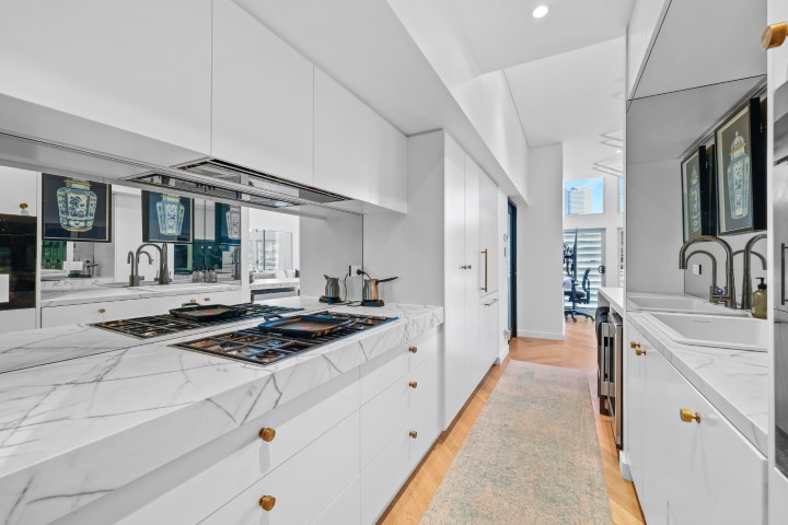 End-to-End Expertise